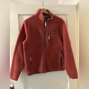 Patagonia Women's Retro Pile Marsupial fleece in dusty red Size M